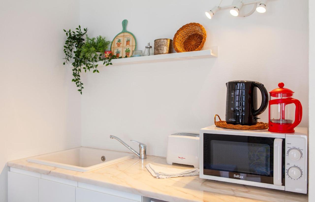 B48 - Olive Tree Street 2 Bed Flat Lejlighed Lagos Eksteriør billede