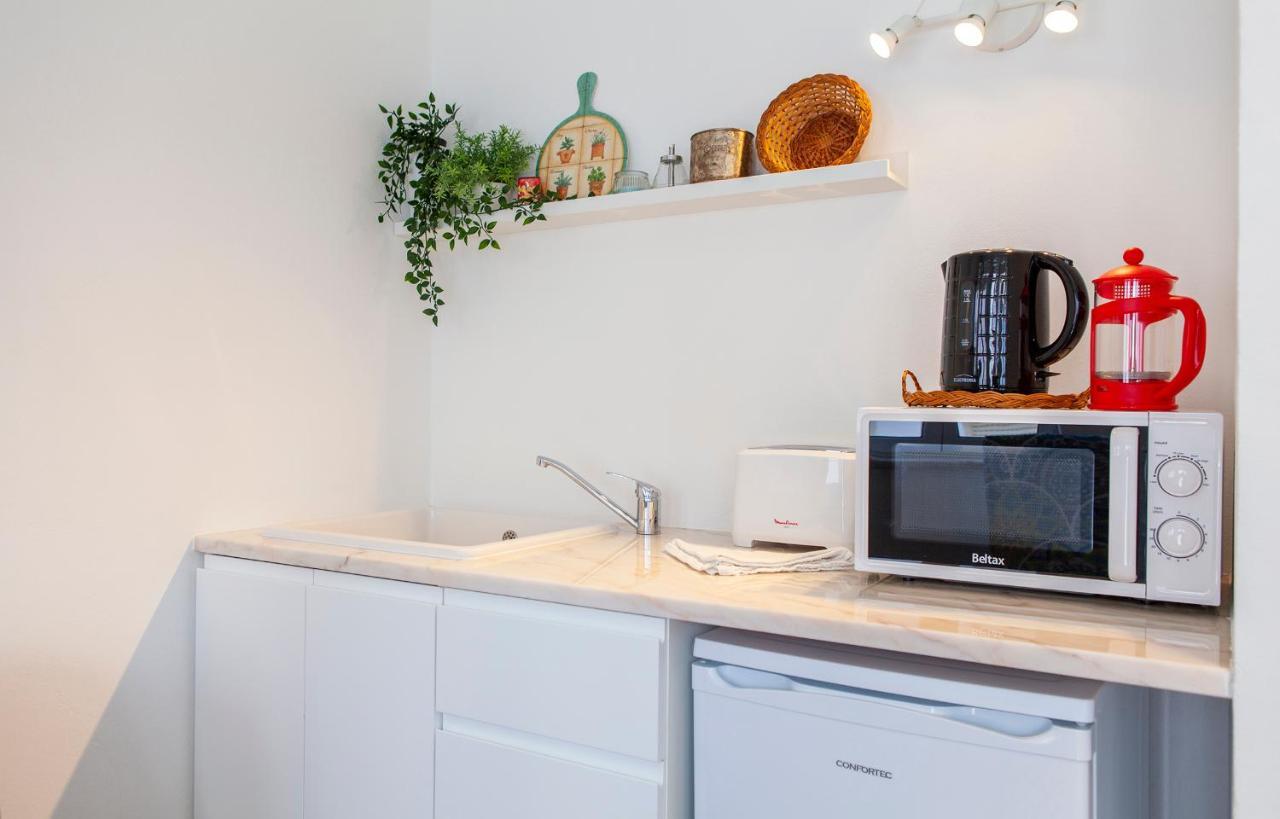B48 - Olive Tree Street 2 Bed Flat Lejlighed Lagos Eksteriør billede