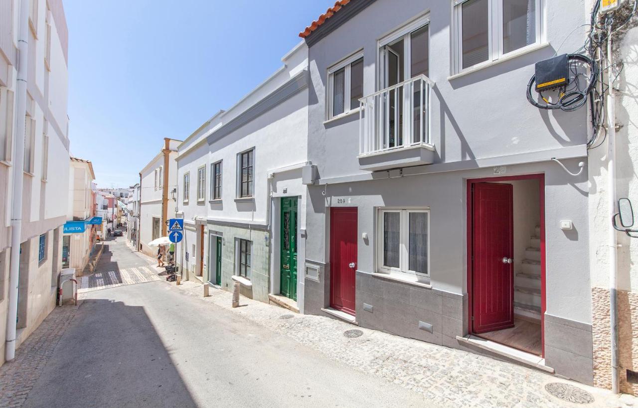 B48 - Olive Tree Street 2 Bed Flat Lejlighed Lagos Eksteriør billede